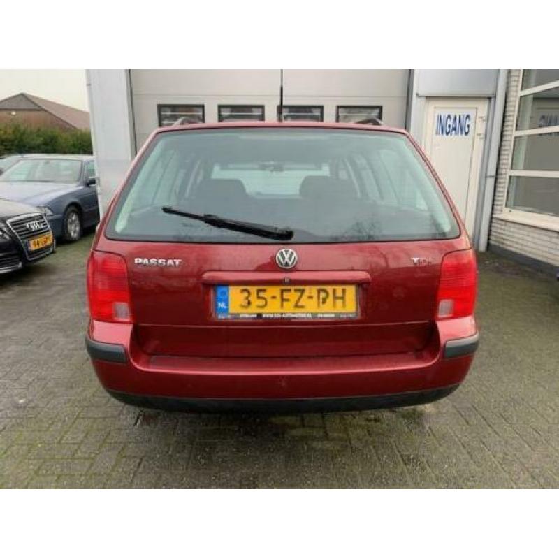 Volkswagen Passat Variant 1.9 TDI Trendline H6 apk/clima