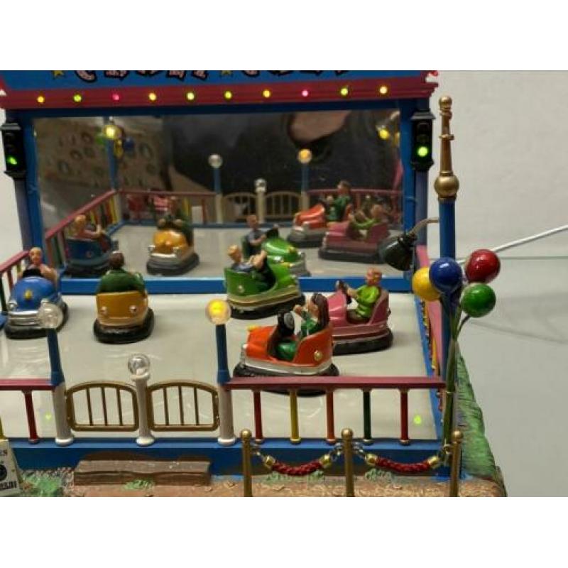 Lemax 64488 crazy cars uit 2006