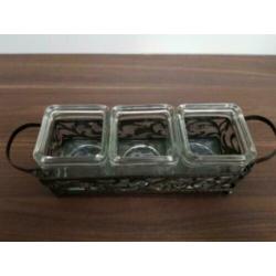 VINTAGE metalen houder met glazen potjes