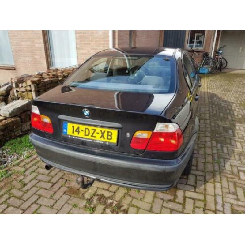 BMW 3-Serie 1.9 I 316 2000 Zwart | Airco | APK 12-2020