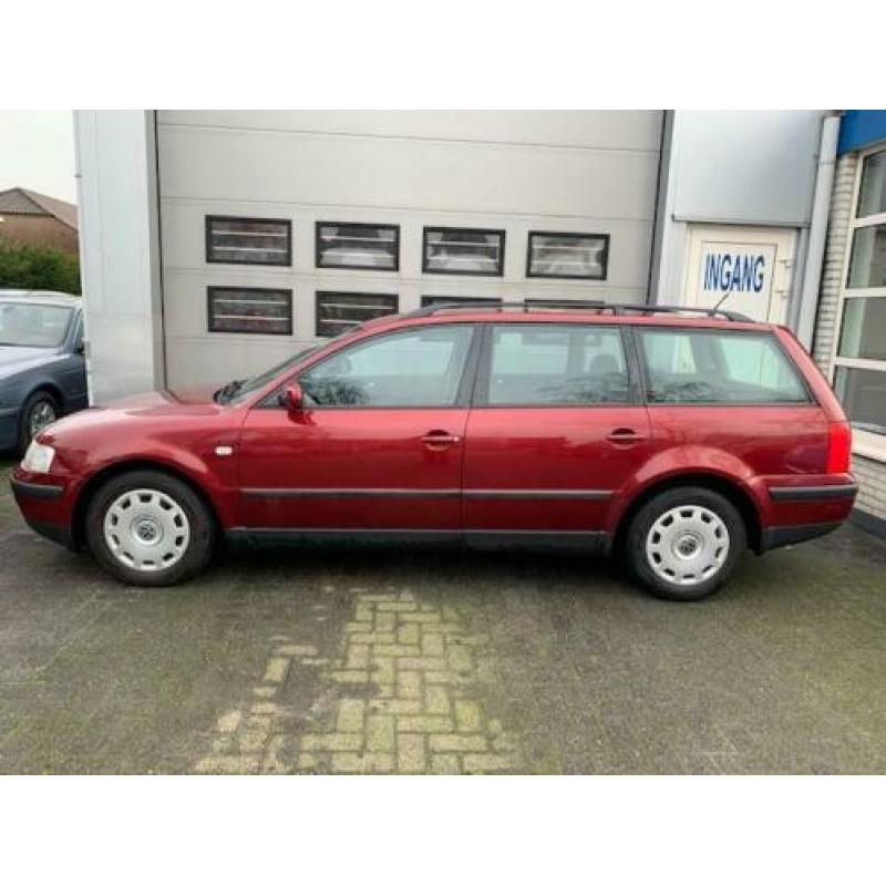Volkswagen Passat Variant 1.9 TDI Trendline H6 apk/clima