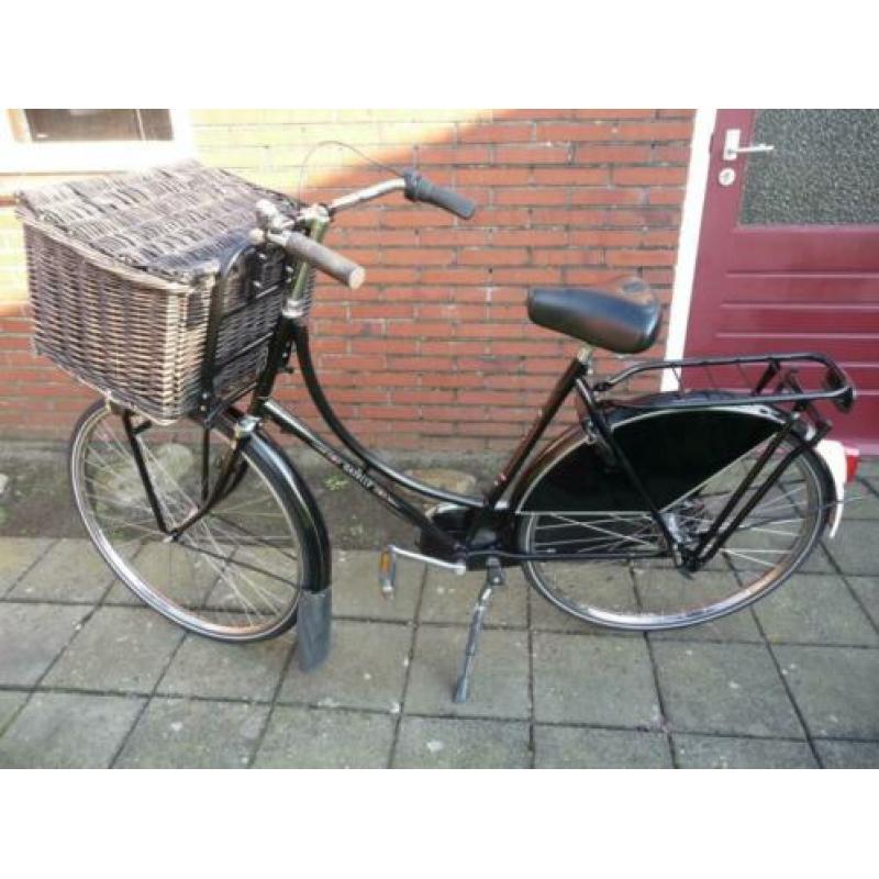 Mooie gazelle damesfiets met voorrek en mand3 versn: