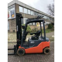 Toyota 8FBMT20 2000KG 5.70METER (bj 2014)