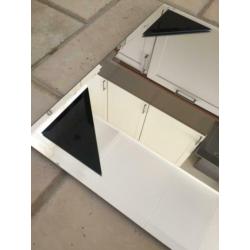 spiegel met zwarte driehoeken 60x40