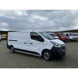 Opel Vivaro 1.6 CDTi 126 PK / L2H1 / LED DAGRIJVERL / NAVI /