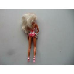 barbie ballerina van Hasbro