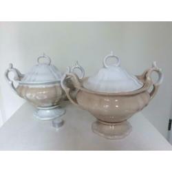 2x Petrus Regout terrine Maastrichts Wellington 33cm breed