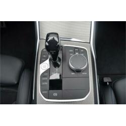 BMW 3 Serie 320i Executive Edition / Nieuw model / M-sport.