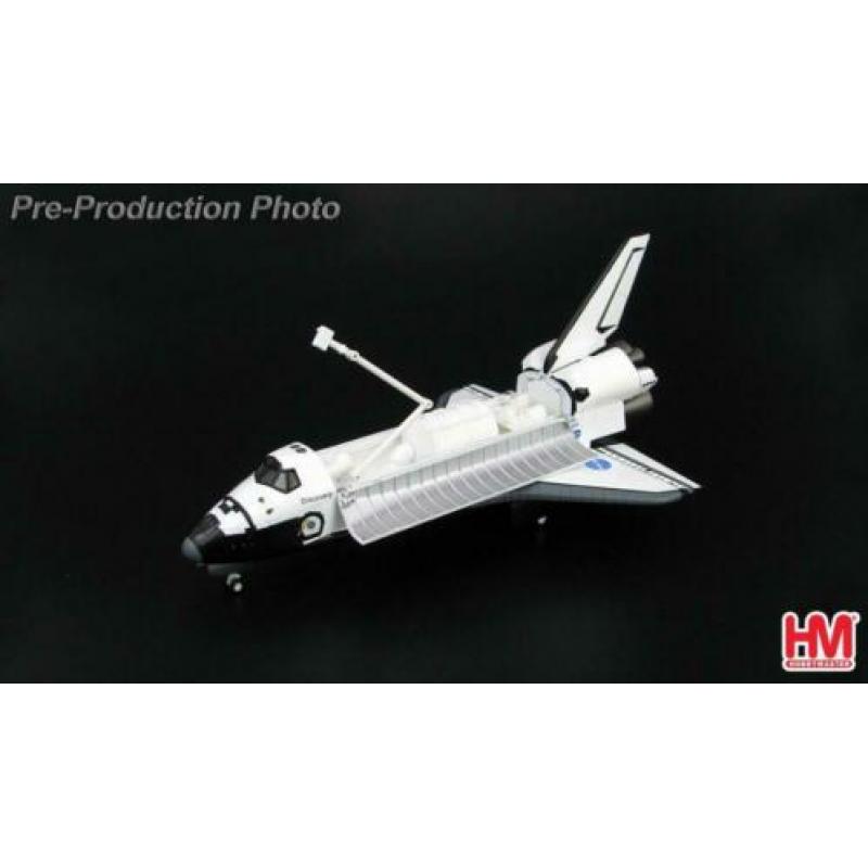 Space Shuttle Discovery STS-95 John Glenn Hobbymaster HL1405