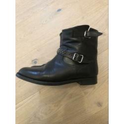 Yves Saint Laurent 40,5 zgn