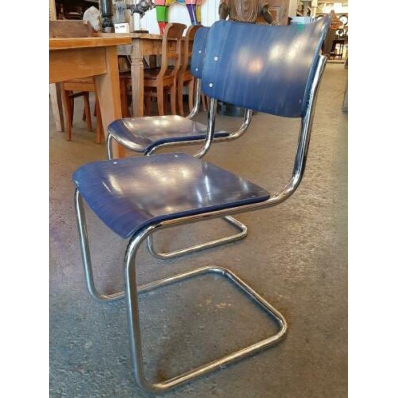 Gispen stoelen met buizenframe model 108 zeer mooi 8 stuks