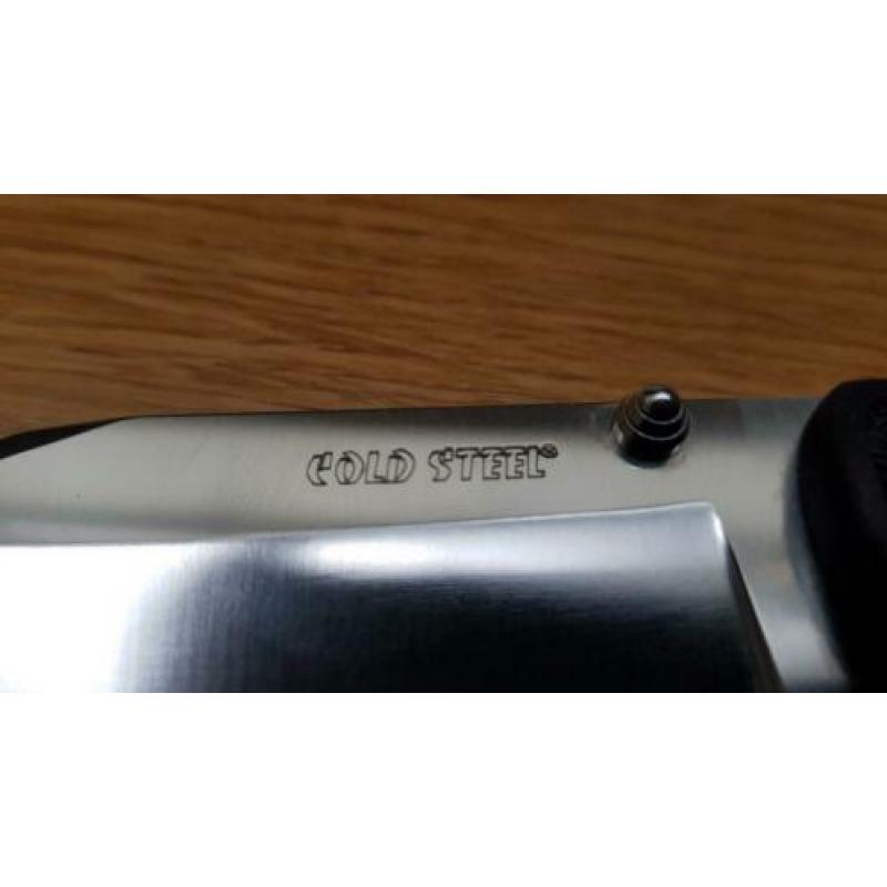 Coldsteel voyager