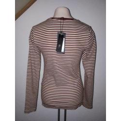 Gestreept t shirt met lange mouwen. Merk Only. Maat S