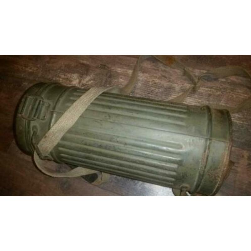 Duits WOII gasmasker gasmaskerbus rubberversterkte draagriem