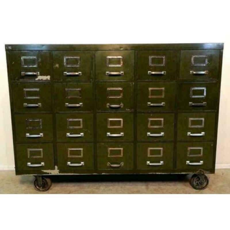 Ladekast, metaal, groen, 20 lades, zwenkwielen, jaren 60