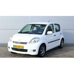 Daihatsu Sirion 2 1.3-16V Sport 4WD / Automaat / LM 14" / Ai