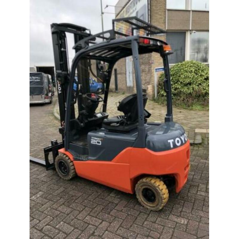 Toyota 8FBMT20 2000KG 5.70METER (bj 2014)