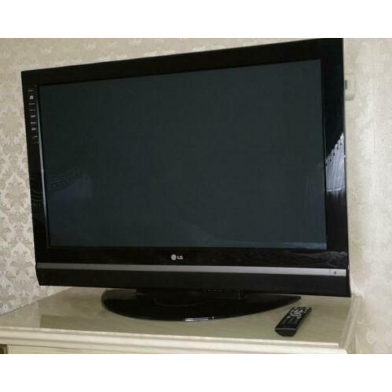LG Plasma lcd tv 42 inch