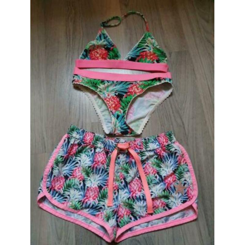 Nieuw staat set bikini short Retour mt 9 10 134 140. Fantas