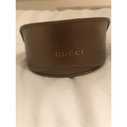 Gucci zonnebril (zo goed als nieuw)