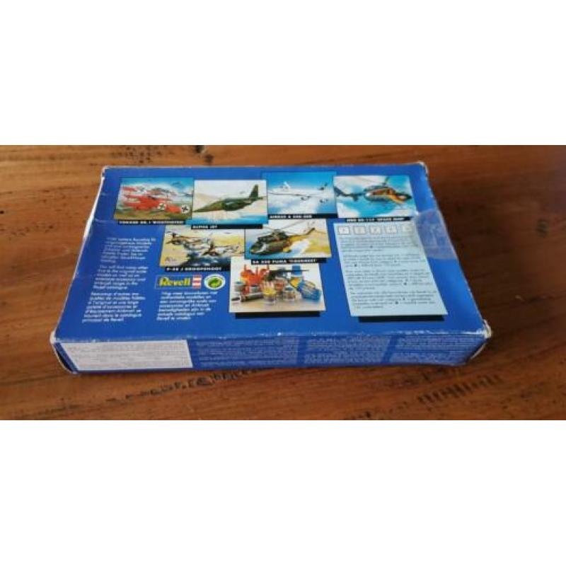 Revell 04084 SU-27 flanker 1:144