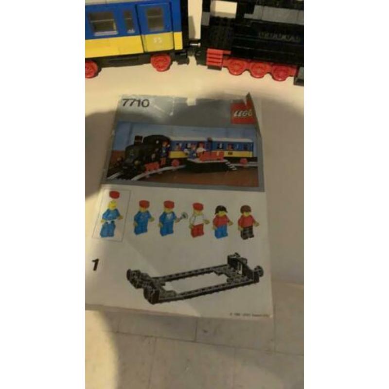 LeGo trein 7710 met boekje compleet