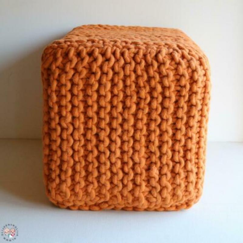 Hocker bankje dikke 100% WOL gebreid o.a. oranje > SALE!