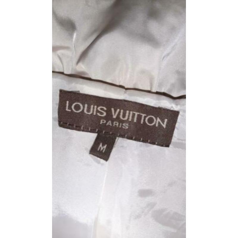 Nieuwe mantel van Louis Vuitton