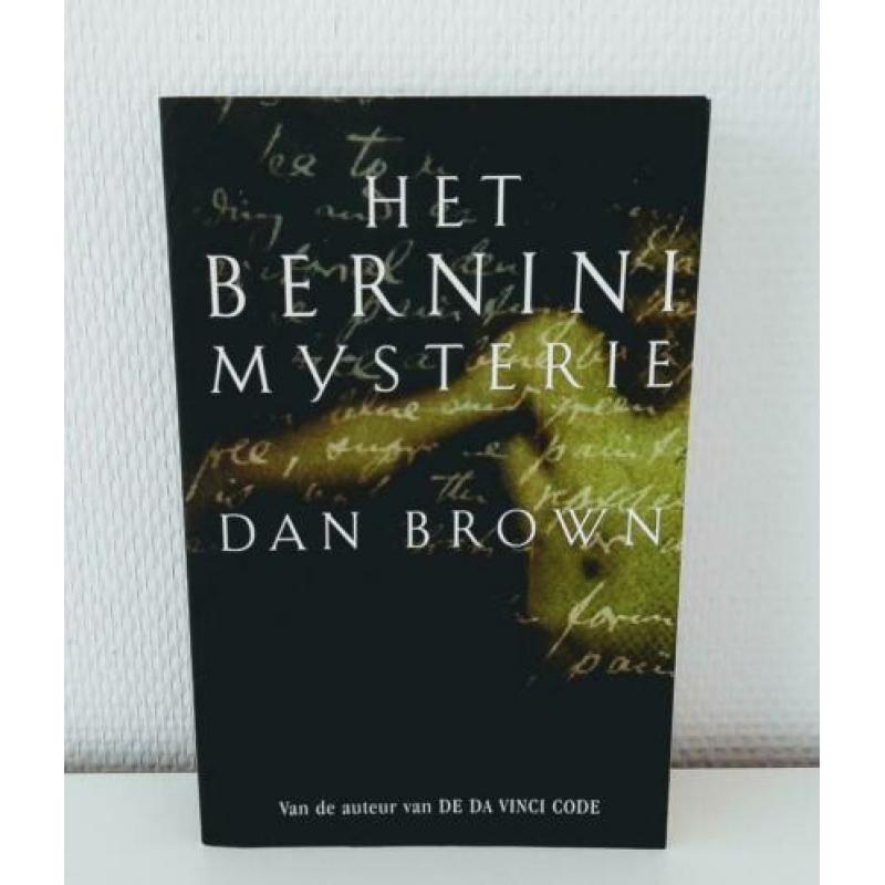 Je ??kunt uit 25 boeken??een keus maken.??veel leesgenoegen.