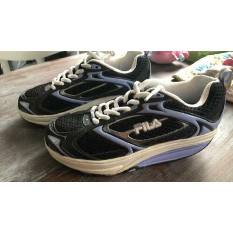 FILA dames sportschoenen maat 37,5