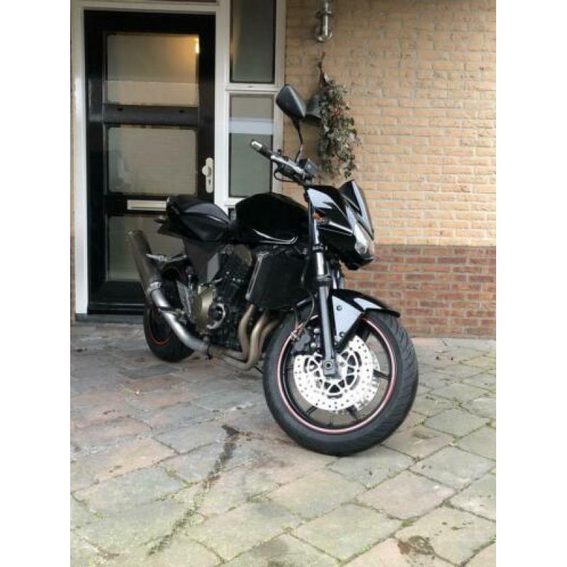 Kawasaki Z750 Zwart, Nette motorfiets