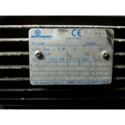 Electromotor met vertrager draait in sec 1keer rond