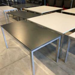 partij 8x kantine tafels / werktafels 151x151 en 151x75,5 cm