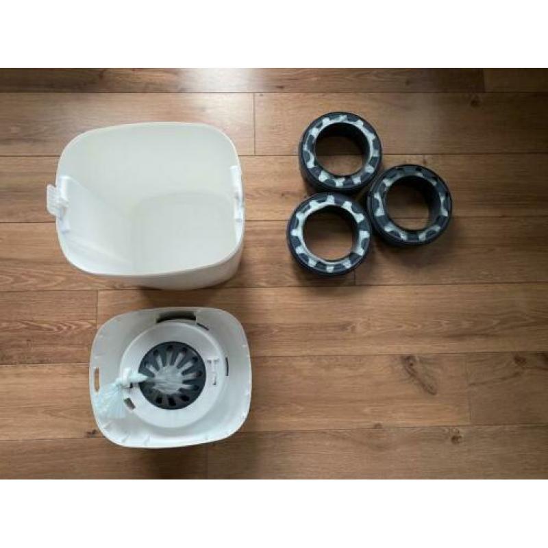 Luieremmer Tommee Tippee Sangenic Tec (Wit) en 4 navullingen