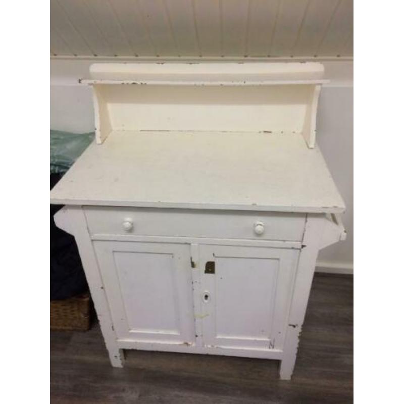 kastje / commode - vintage