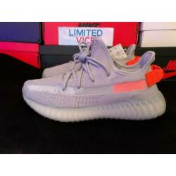 YEEZY 350 "Tail Light" EU 38 - US 5.5 - FX9017