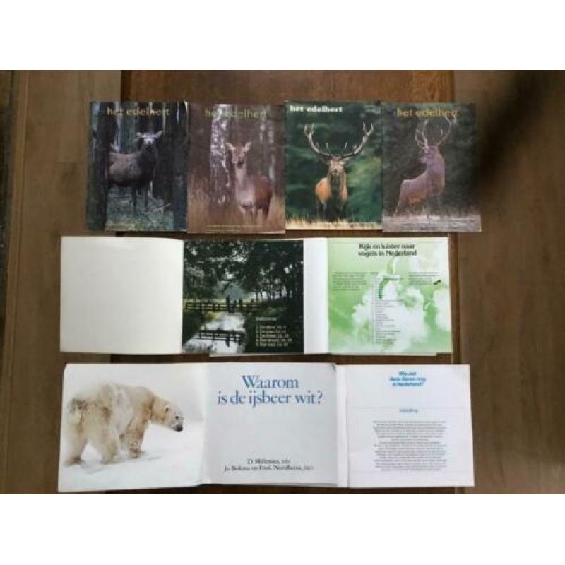 Diverse natuurboeken (otters, ijsbeer, edelhert, vogels etc)