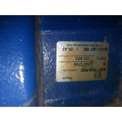 Electromotor met vertrager draait in sec 1keer rond