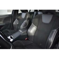 Volvo V60 T4 190pk Aut. R-Design / Navi / Xenon / Clima