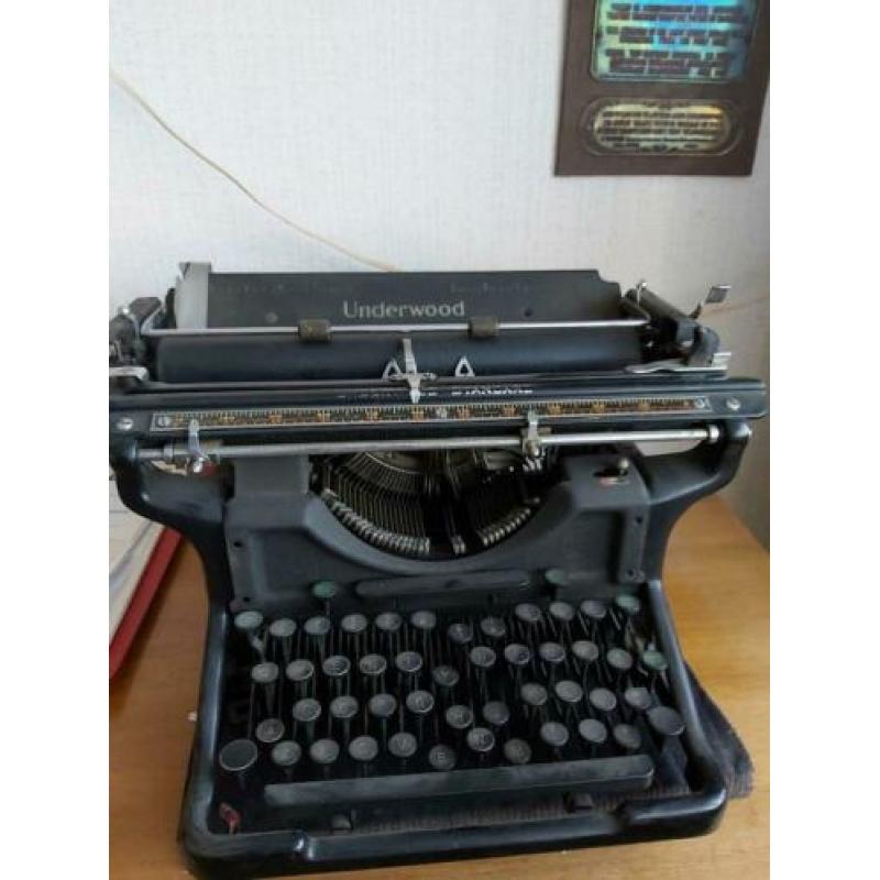 Typmachine Underwood
