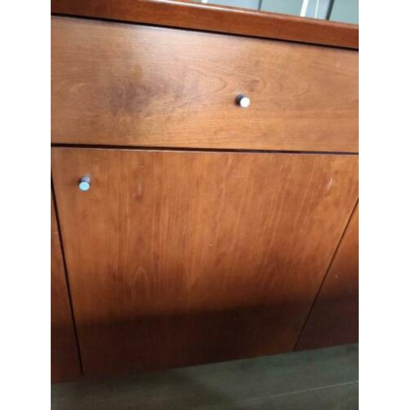 Kast