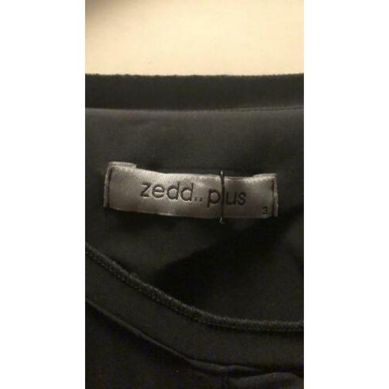 Zedd plus jurk maat 3 is maat 50