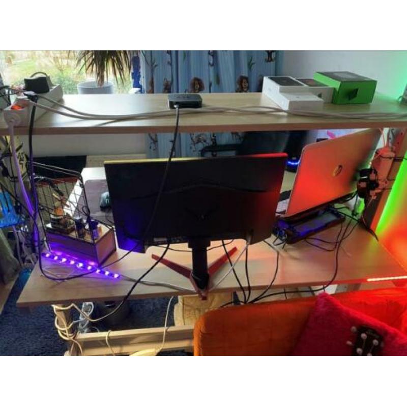 Bureau + kastje