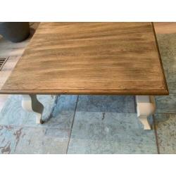 Eikenhouten salon tafel