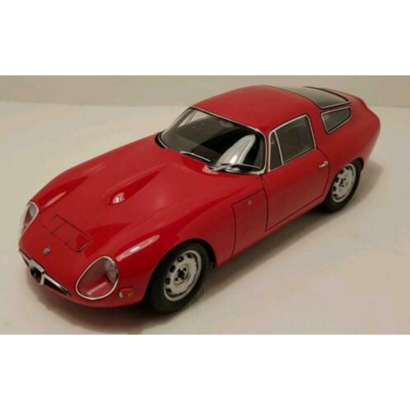 Autoart Alfa Romeo TZ1 Zagato 1:18