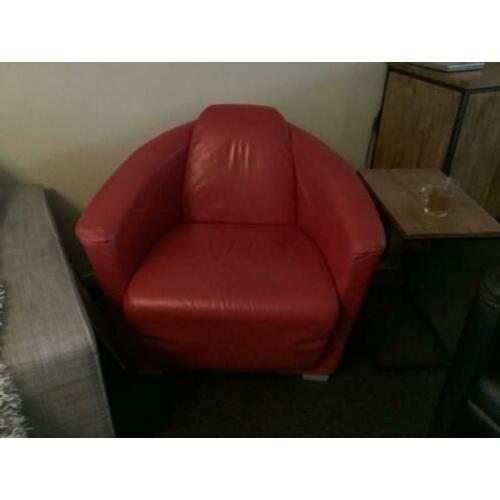 Lederen rode fauteuil