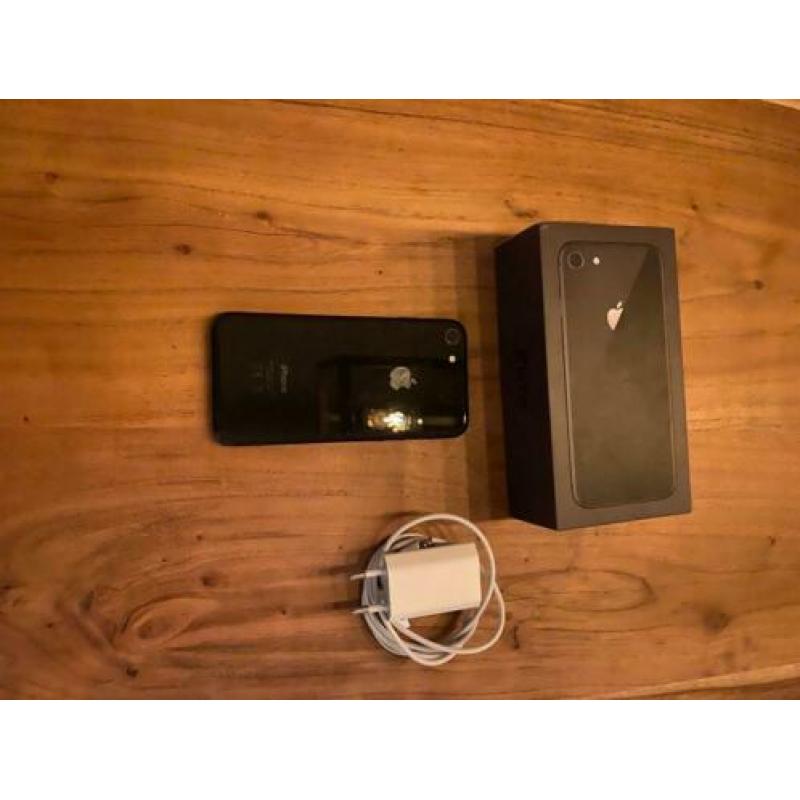 IPhone 8 64gb