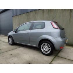 Fiat Punto Evo 1.3 M-Jet Easy airco, cruise control, carkit