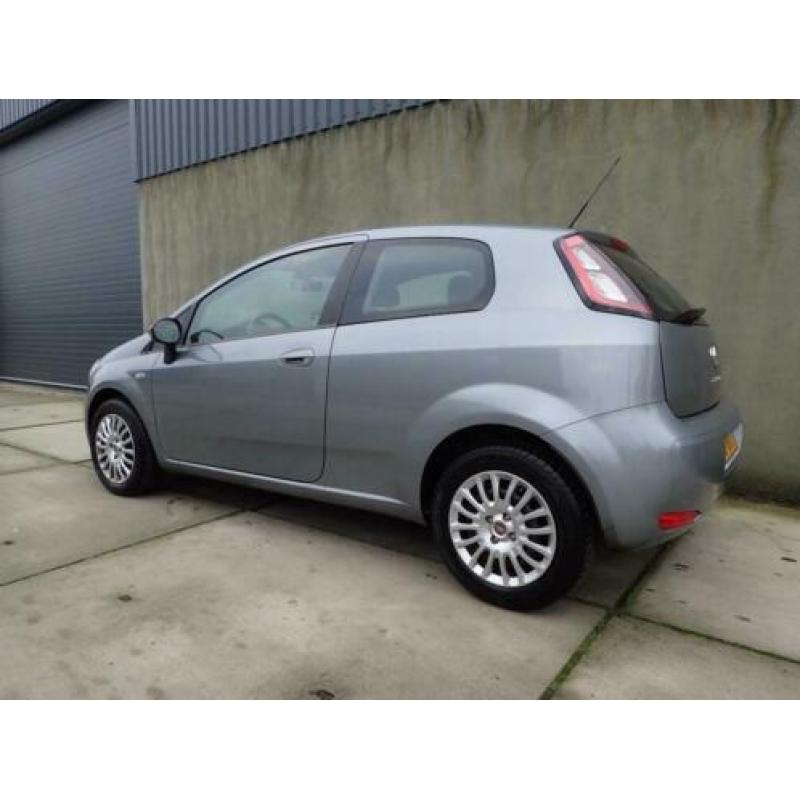 Fiat Punto Evo 1.3 M-Jet Easy airco, cruise control, carkit