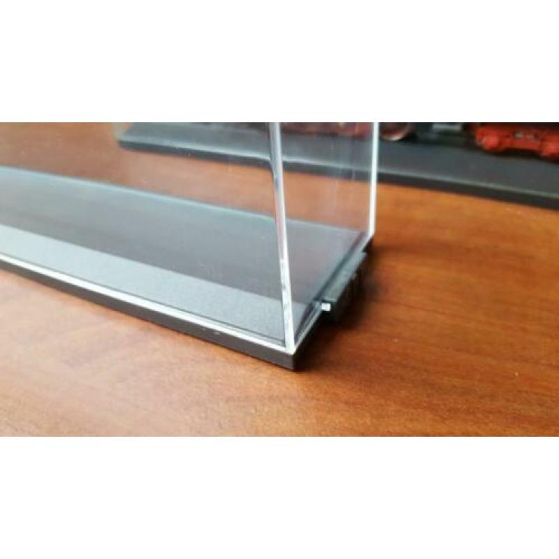 Diplay cases - vitrine box